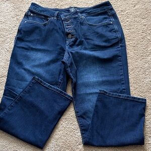 Maurices Women's Dark Blue Straight-Leg Jeans with Button-Fly Cropped